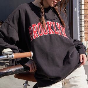 Brandy Melville oversized Brooklyn sweatshirt